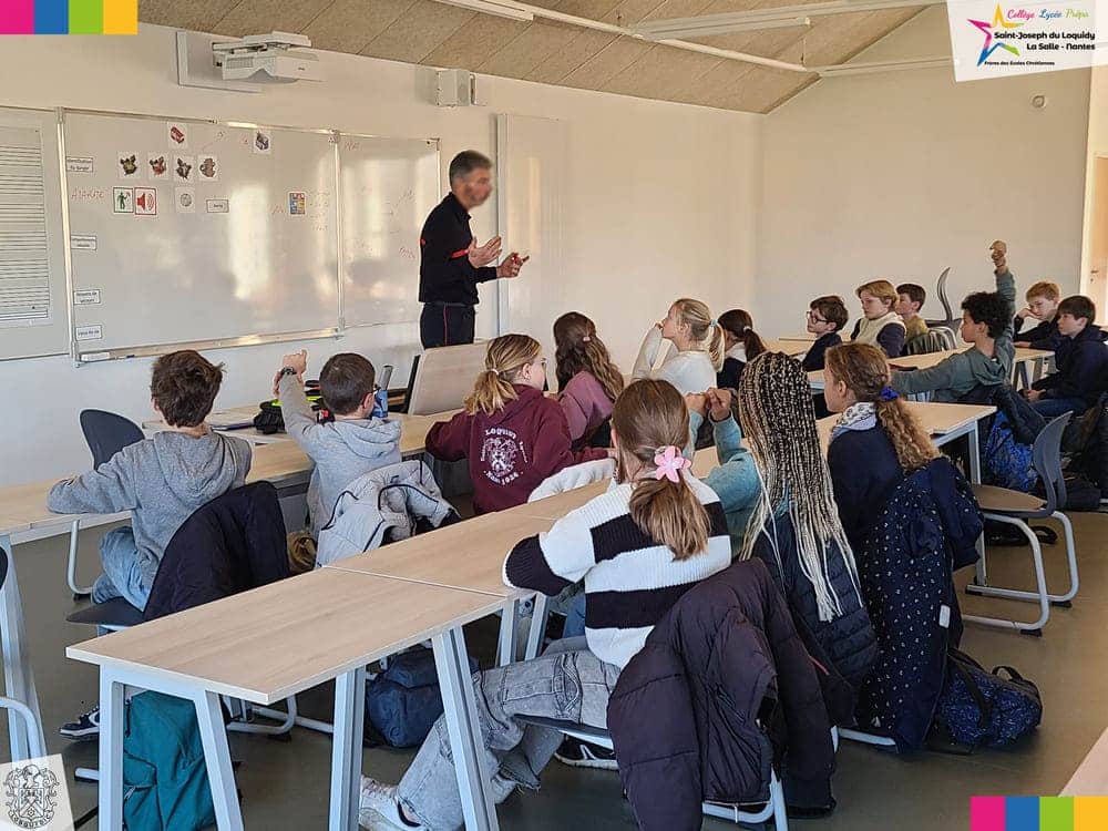 Prévention et citoyenneté : les 6e formés aux comportements qui sauvent