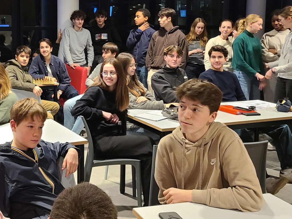photo groupe d'élèves internat