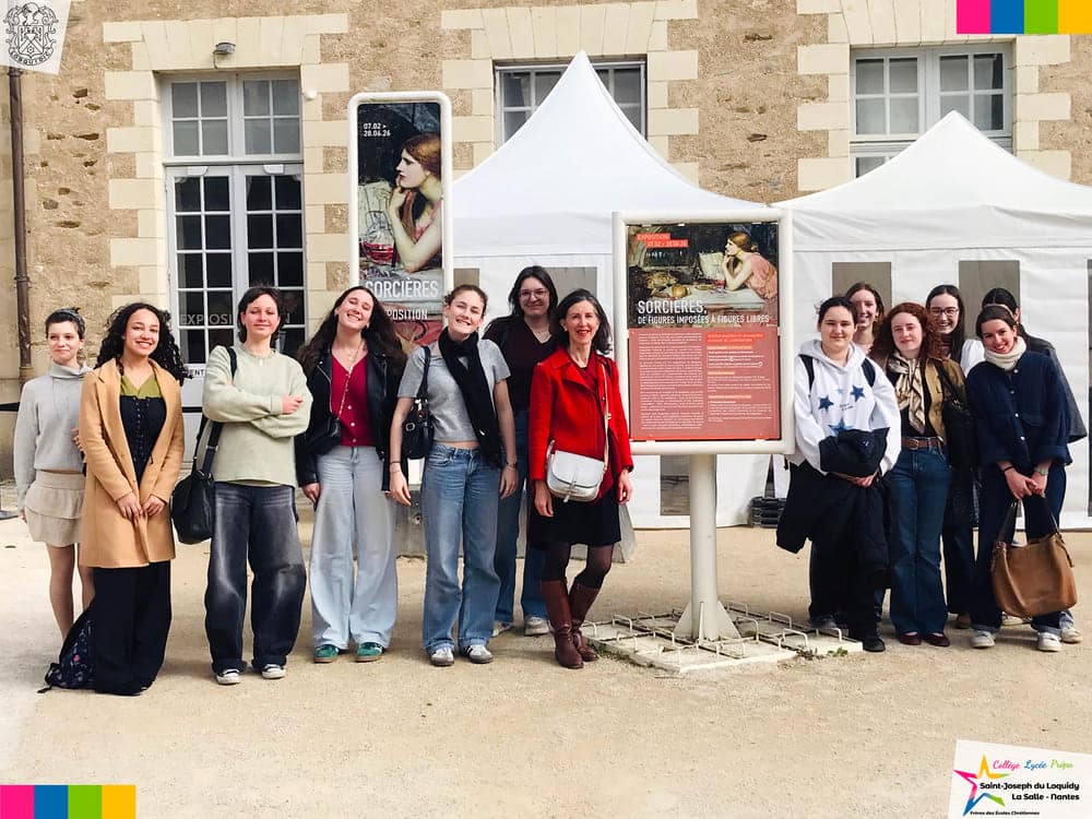 Une immersion dans l’univers des sorcières pour les élèves de LLCE