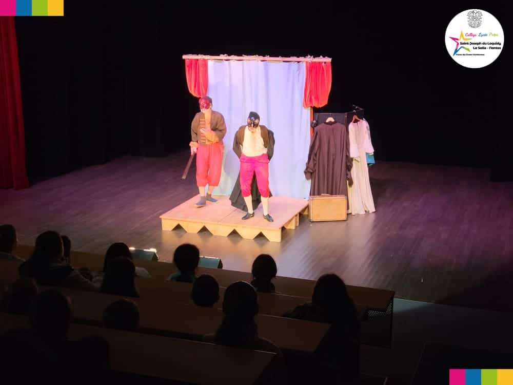 Culture – Représentation théâtrale « Laissez passer Molière ! » pour tous nos 5e